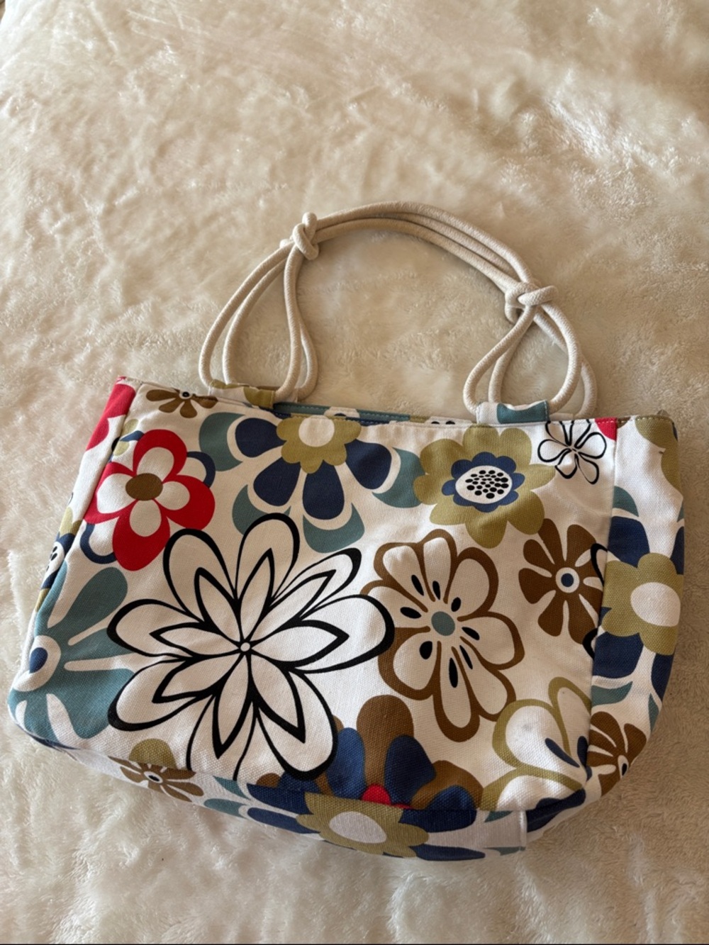 Floral Canvas Tote Bag in Multi Color